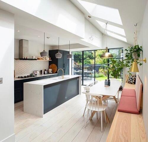 1c852299-8fd8-4740-83fe-9338bfdbb337