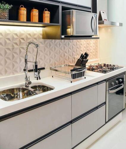 a82fe5f0-5d57-4464-83c9-7d297a7c5b85